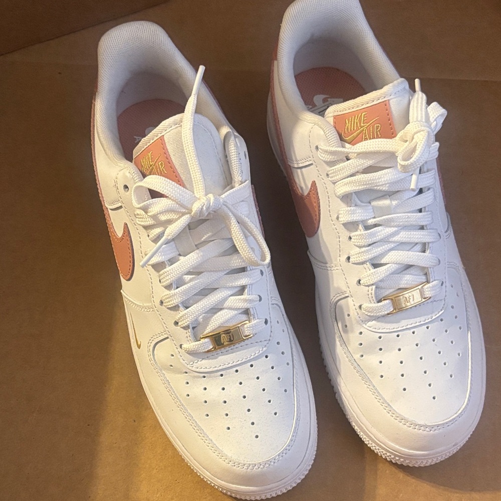 Nike Air White and Pink Sneakers